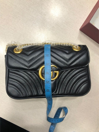 Luxury Matelassé Crossbody Bag for Women – Black Chevron Designer Shoulder Purse Elegant Chain Handbag 10×7 Inches