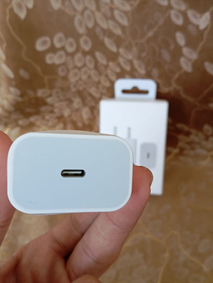 25W Original Type-C Fast Charging Power Adapter – White Compact Charger China Imported