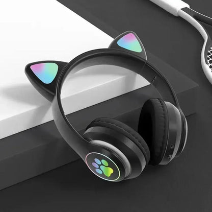 Cat Ear LED Wireless Headphones for Teens – RGB Light Bluetooth Cute Gaming Headset